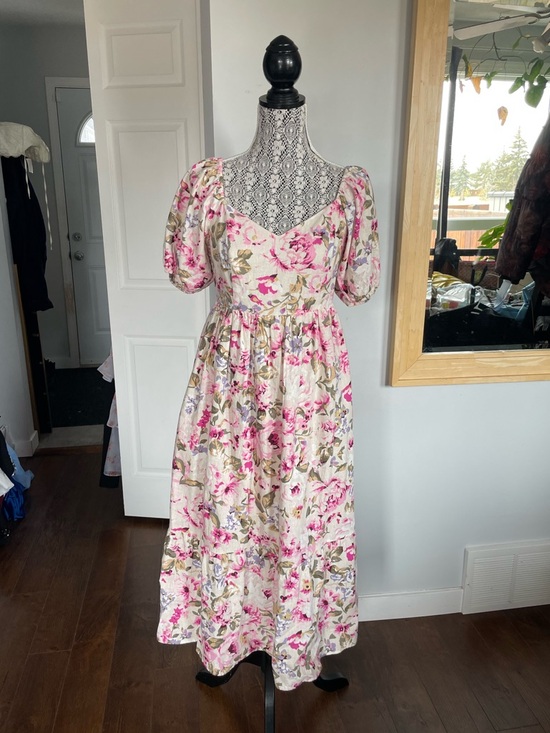 Dresses & Skirts - Cottagecore Cotton Linen Puff Sleeve Tiered Floral Sleeve Midi Dress. Small